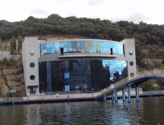  Access to the spa 